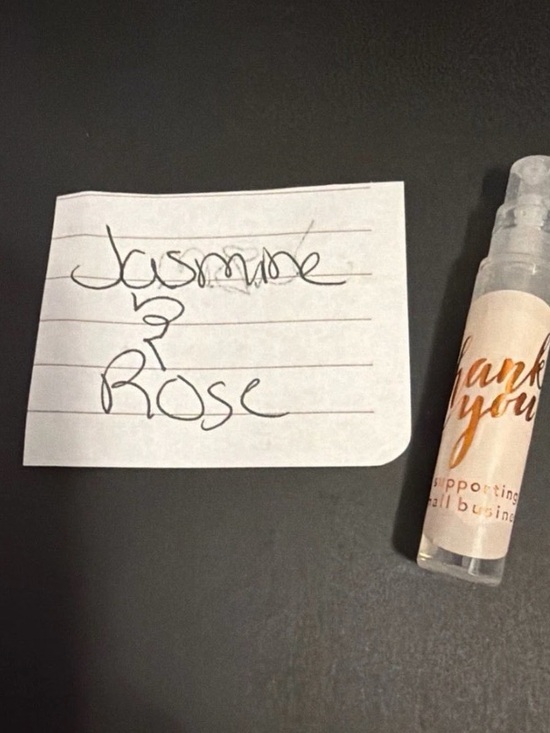 Kaylin Luxe Scent Other - Thank You Jasmine & Rose Body Oil Spray — Cream Bottle